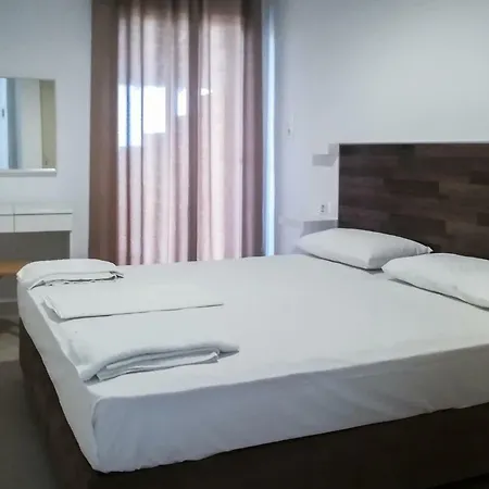 Kalamaki  Alexandros Seaside Family Apartments & Villas - Paradise, 7' From Petalidi מראה חיצוני תמונה