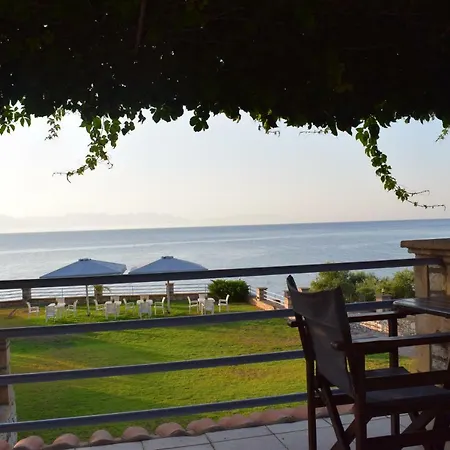 Kalamaki  Alexandros Seaside Family Apartments & Villas - Paradise, 7' From Petalidi מראה חיצוני תמונה