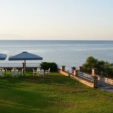 Kalamaki  Alexandros Seaside Family Apartments & Villas - Paradise, 7' From Petalidi מראה חיצוני תמונה