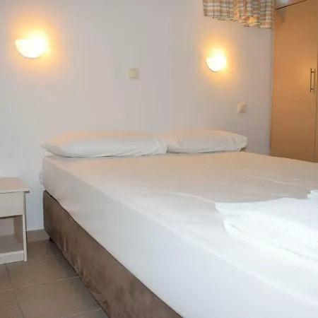 Kalamaki  Alexandros Seaside Family Apartments & Villas - Paradise, 7' From Petalidi מראה חיצוני תמונה