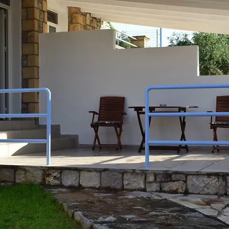 Kalamaki  Alexandros Seaside Family Apartments & Villas - Paradise, 7' From Petalidi מראה חיצוני תמונה