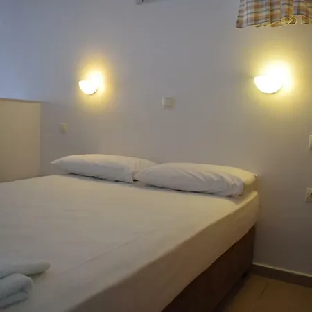 Kalamaki  Alexandros Seaside Family Apartments & Villas - Paradise, 7' From Petalidi מראה חיצוני תמונה