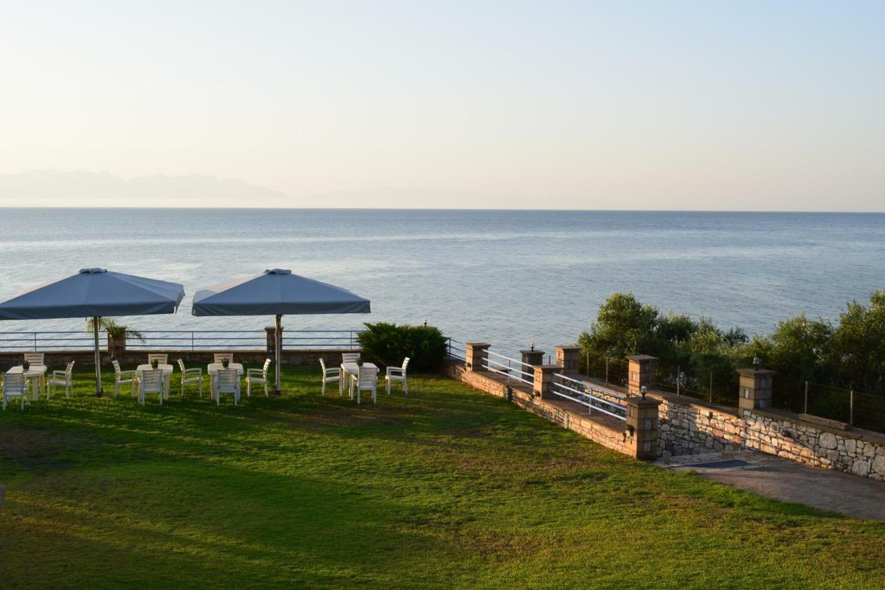 Alexandros Apartments&αλέξανδρος Καλαμάκι